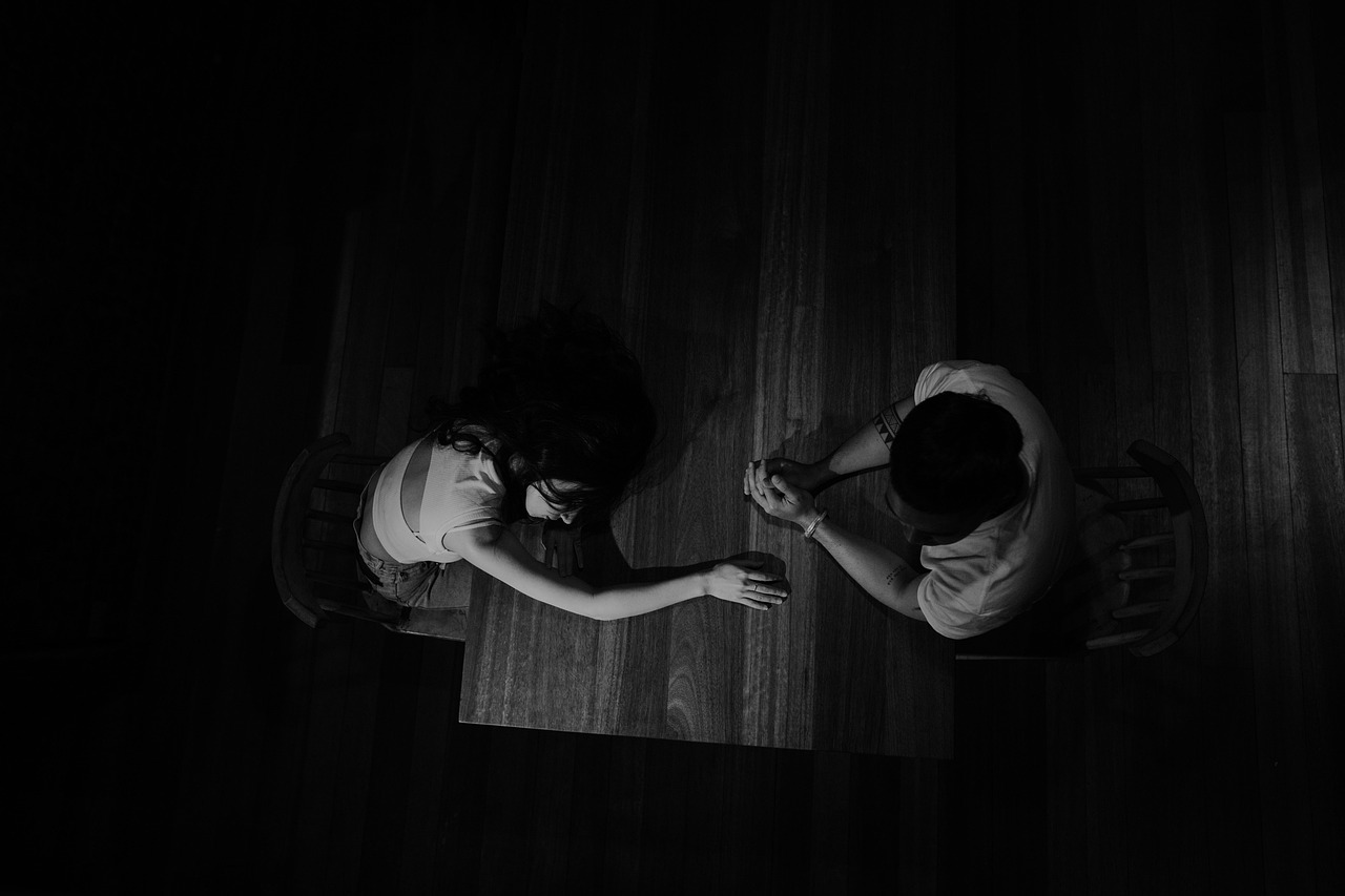 Quando l’Amore Fa Soffrire: il Legame Disperante nella Coppia